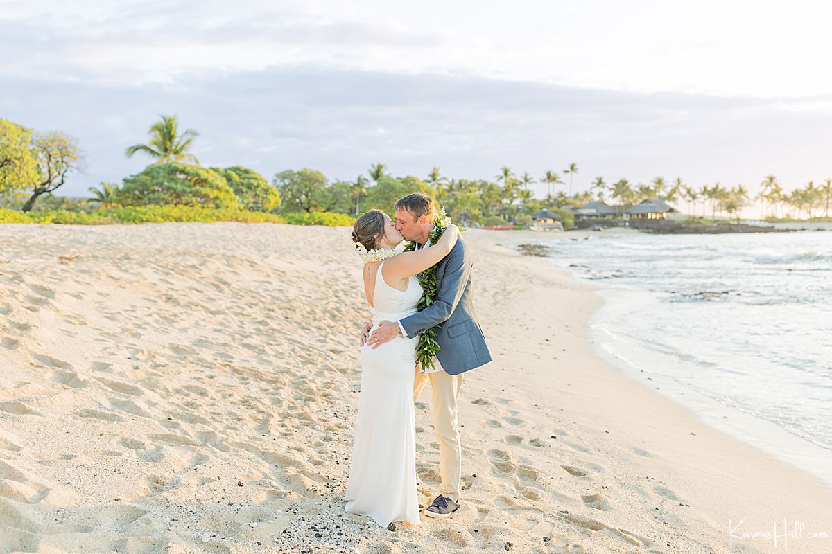big island beach wedding 