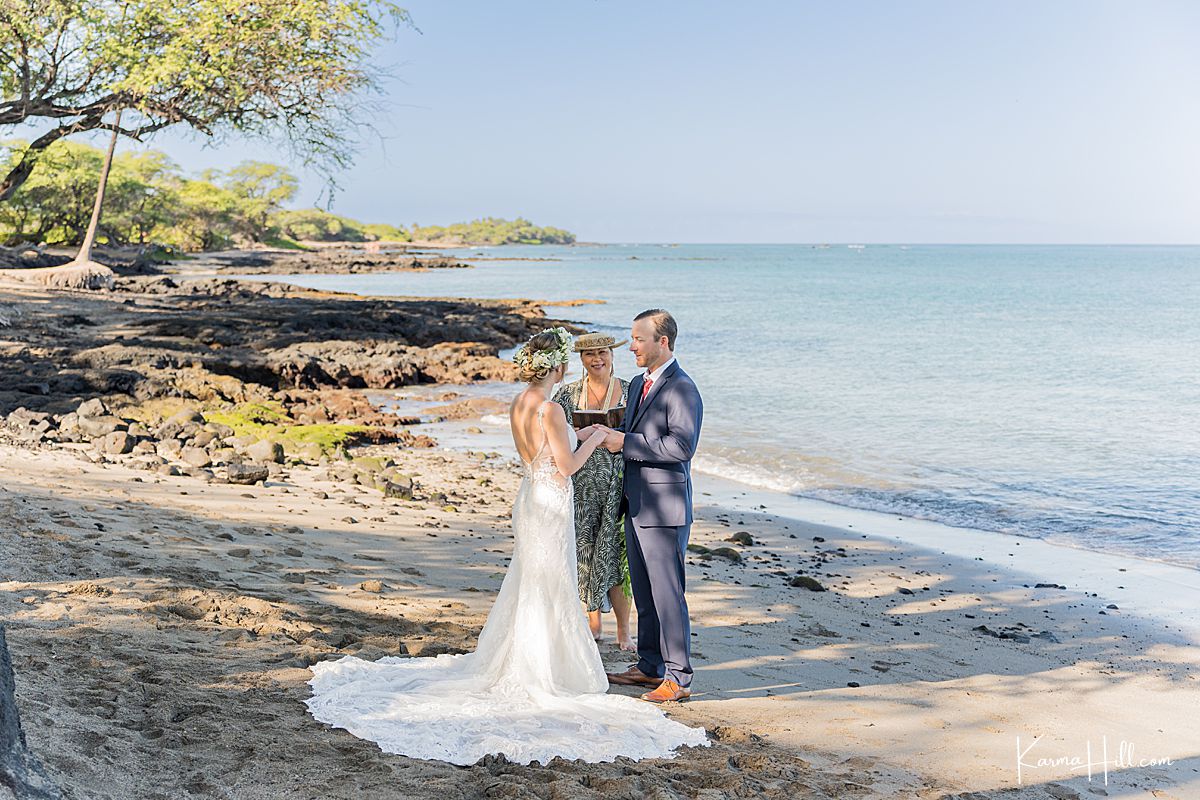 big island beach wedding 