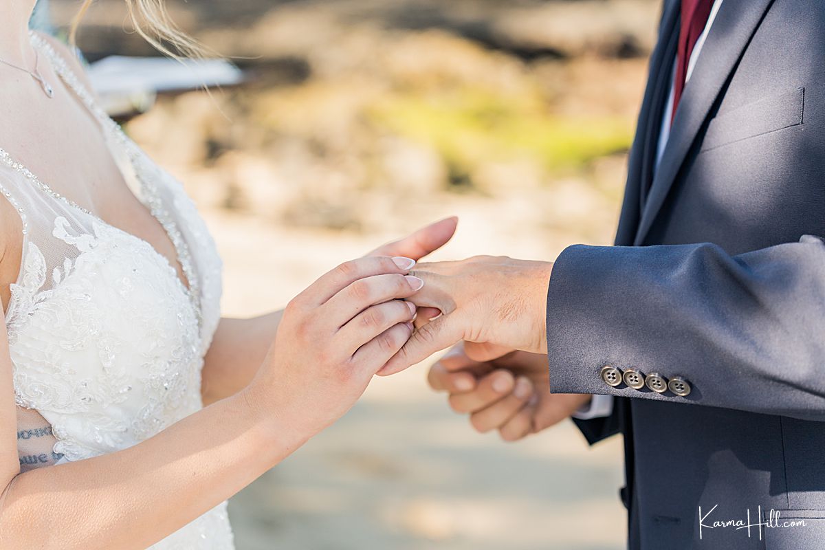 big island beach wedding 