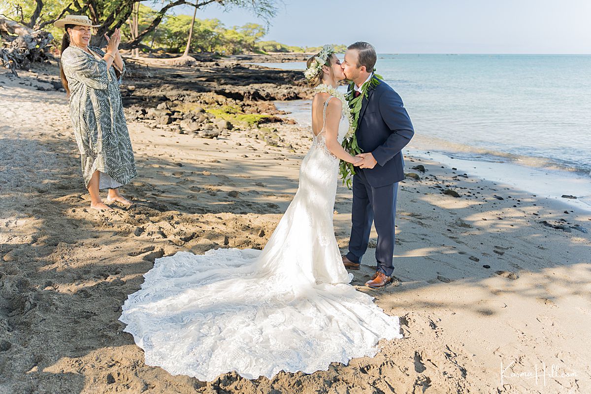 big island beach wedding 