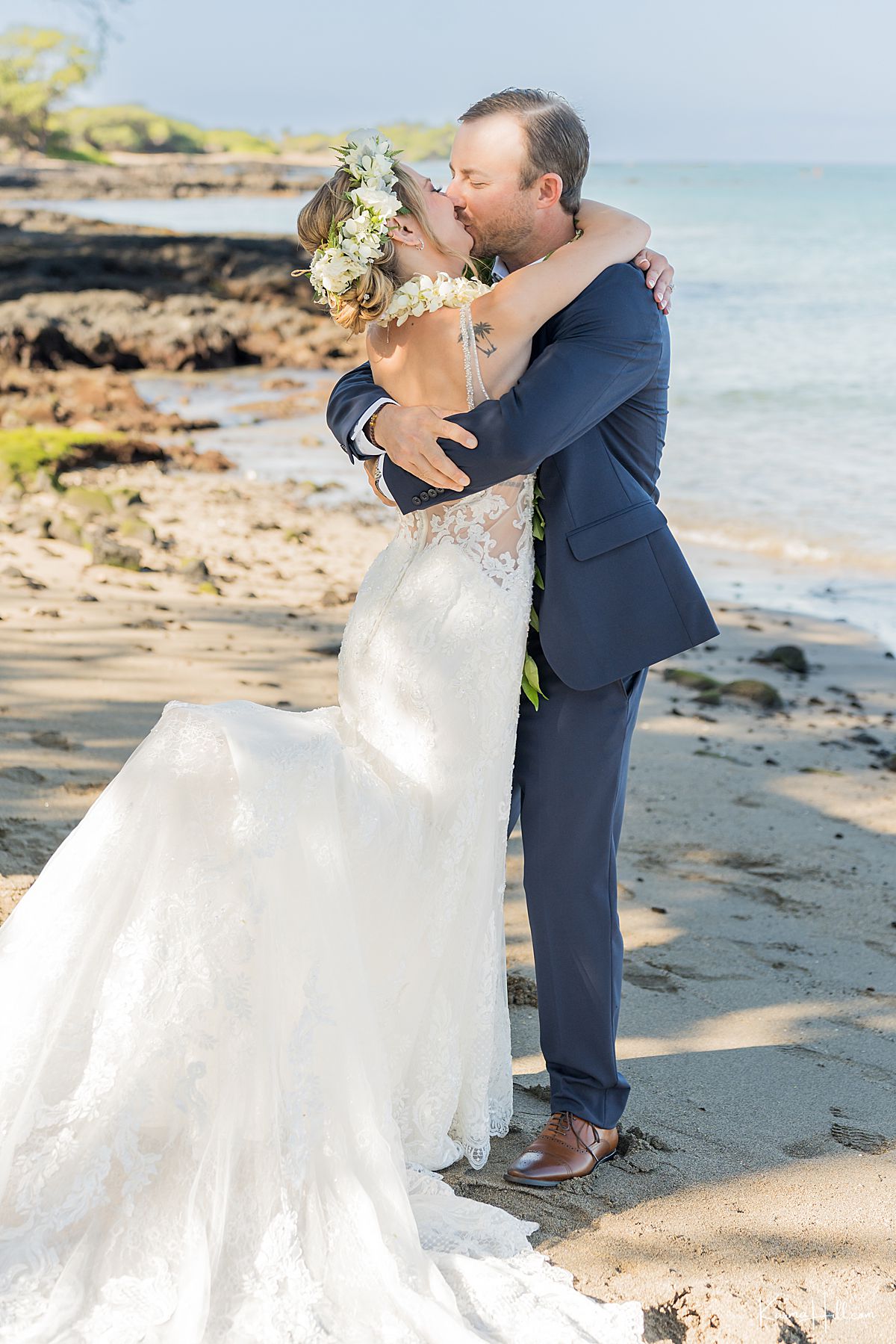 big island beach wedding 